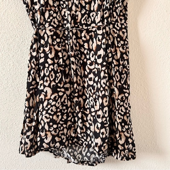H&M Cheetah True Wrap Dress Women Size Large - Picture 6 of 9